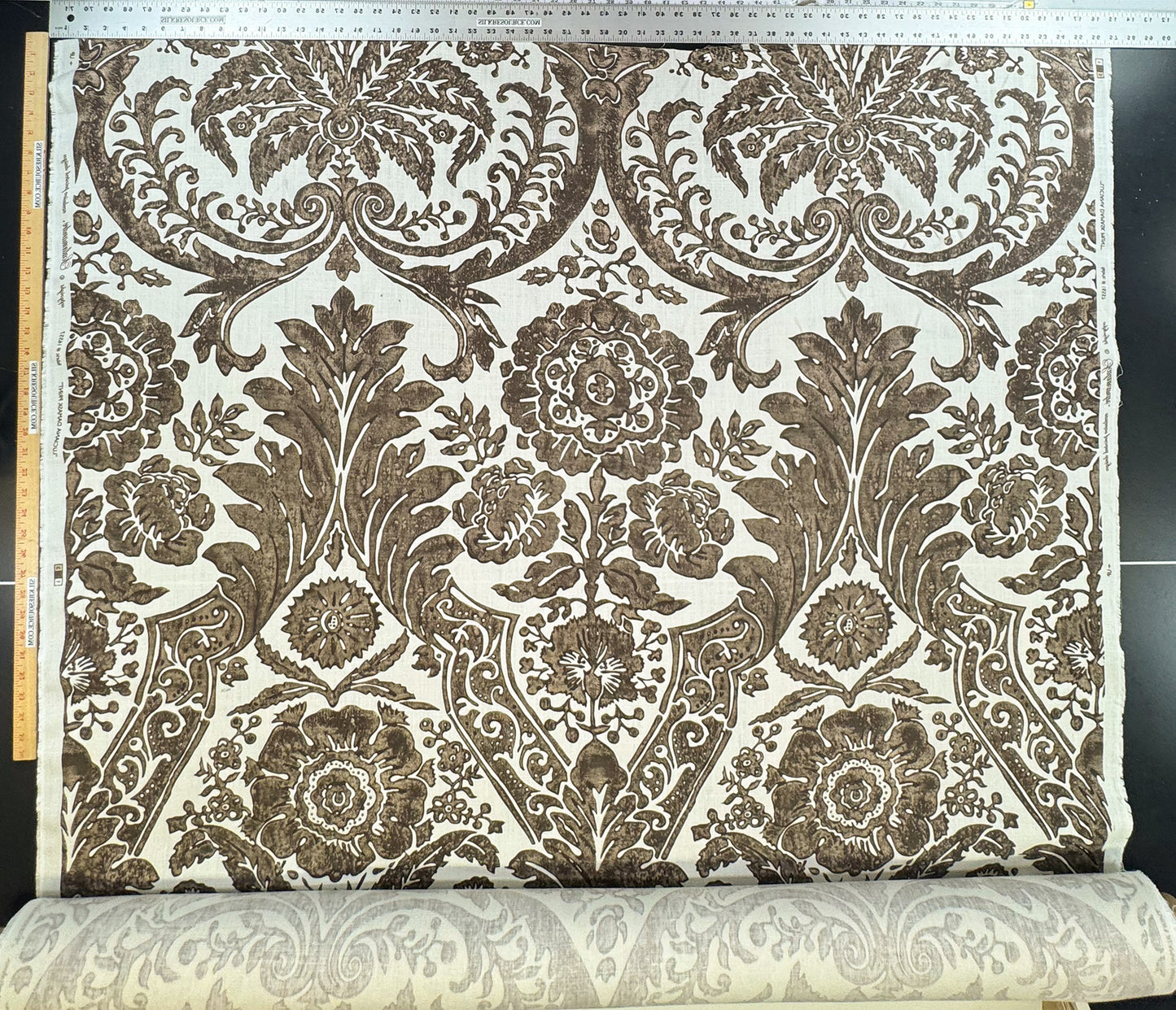 Scalamandre Luciana Damask Linen Print  Espresso Brown White Damask Print Gray MSRP USD 346/Y