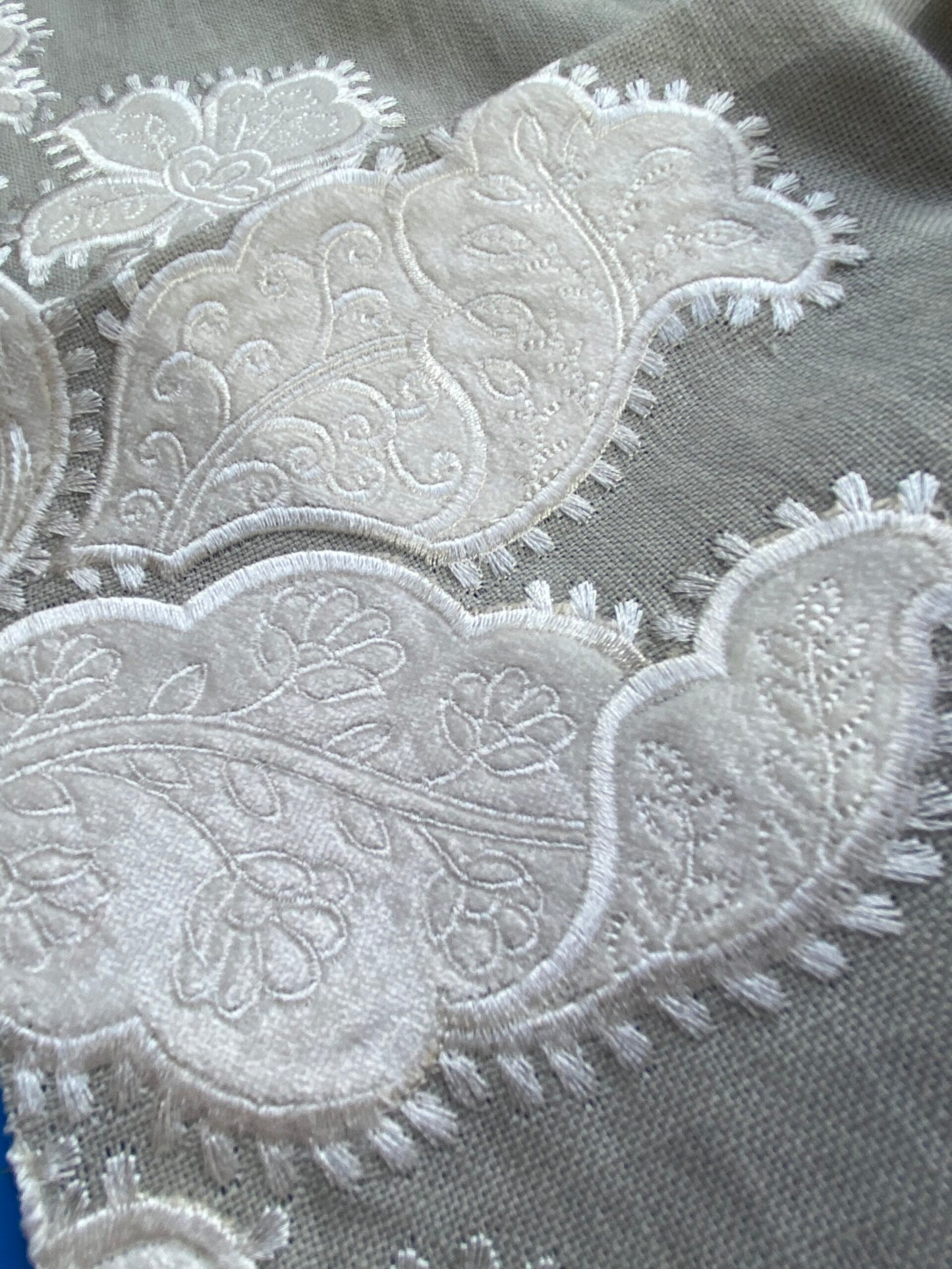 7 Berkbox76 Square Embroidery by Scalamandre Cornelia Damask Embroidery Skylight Sheer White MSRP USD 612/y