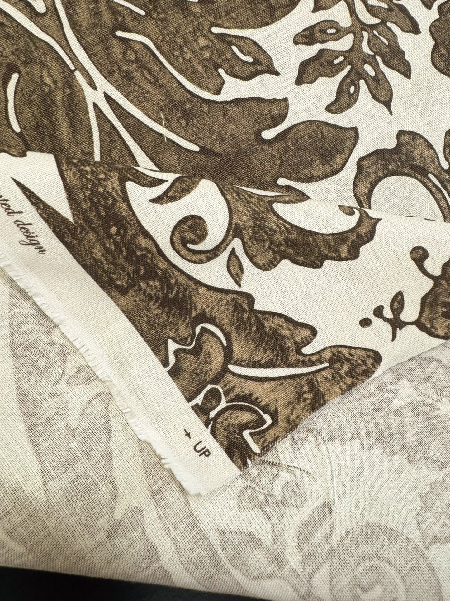 Scalamandre Luciana Damask Linen Print  Espresso Brown White Damask Print Gray MSRP USD 346/Y