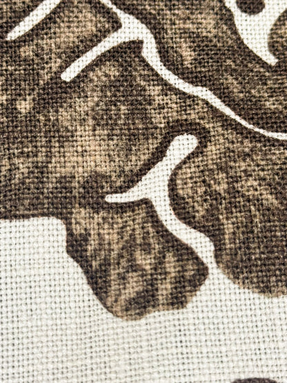 Scalamandre Luciana Damask Linen Print  Espresso Brown White Damask Print Gray MSRP USD 346/Y