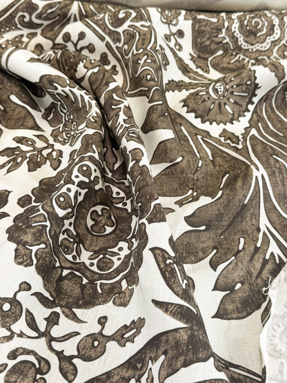 Scalamandre Luciana Damask Linen Print  Espresso Brown White Damask Print Gray MSRP USD 346/Y