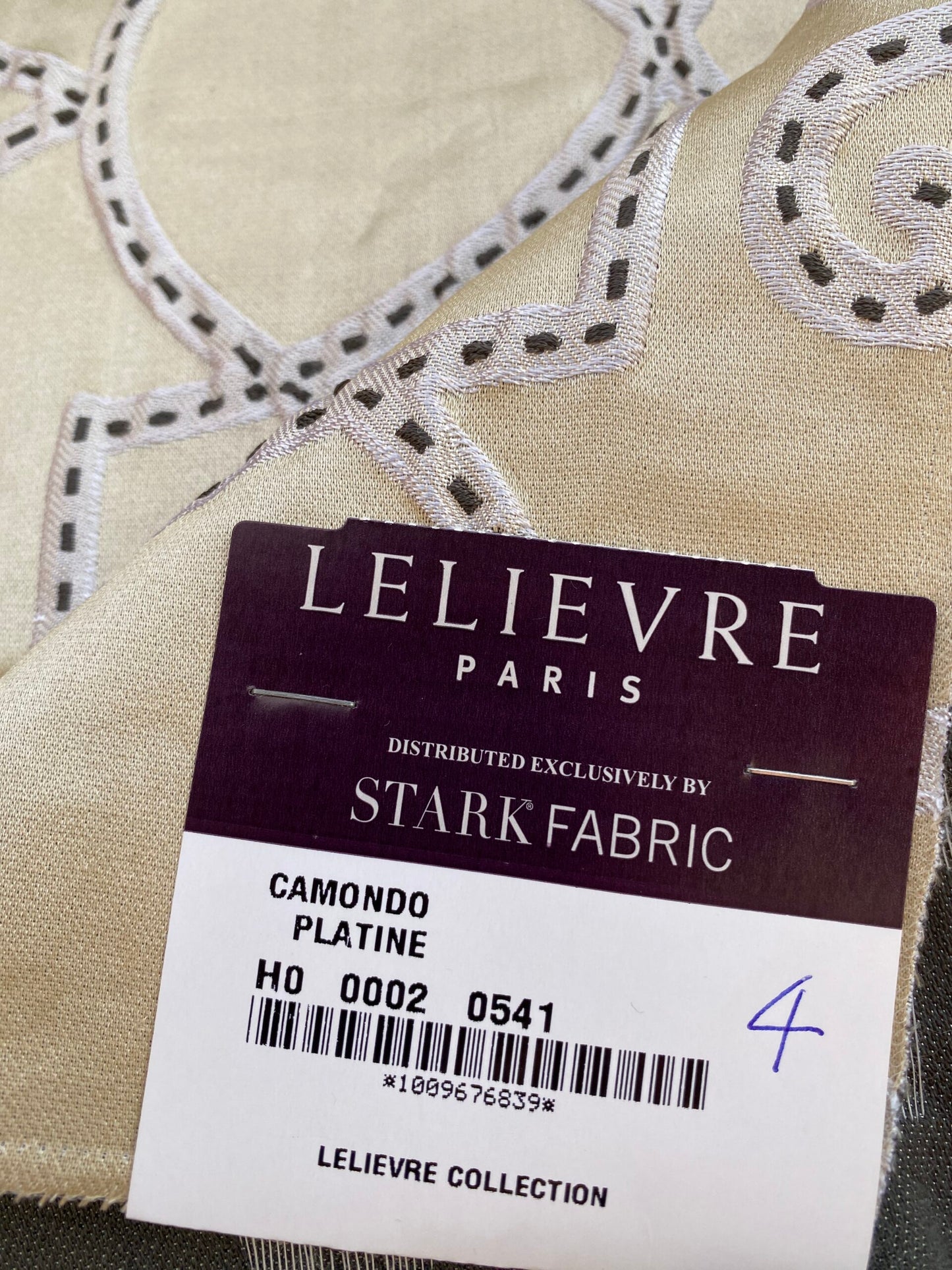 11 Berkbox76  Square Jacquard by Lelievre Paris Camondo Platine  MSRP USD 440/y