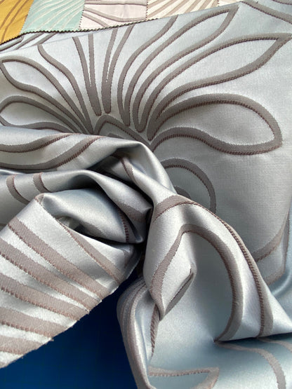 14 Berkbox76 Square Jacquard by Lelievre Trefle Opale Gray Damask Polyester MSRP USD 542/y