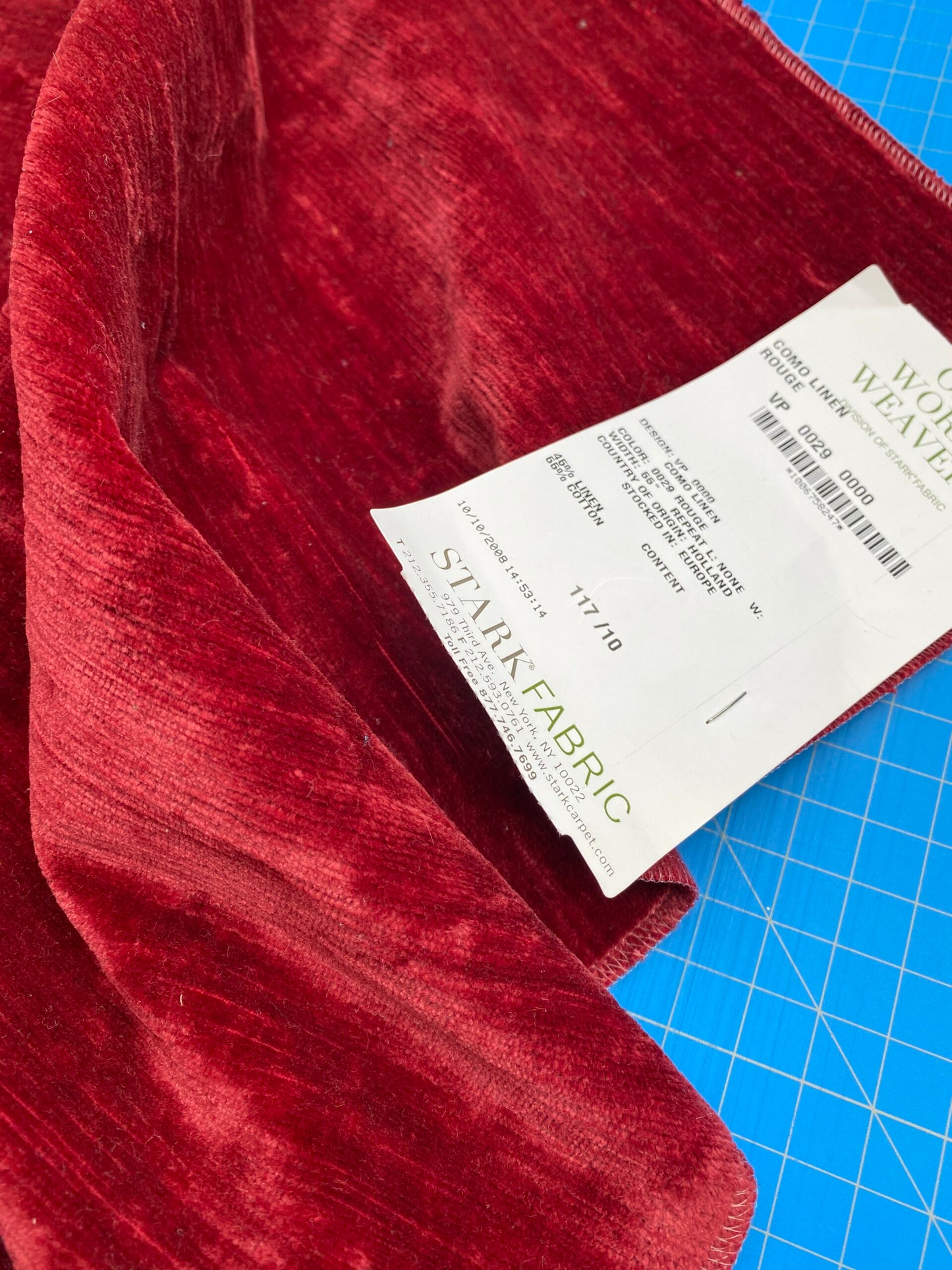 19 Berkbox76 Square Velvet by Old World Weavers Como Linen Rouge Red Velvet Texture MSRP USD354/y