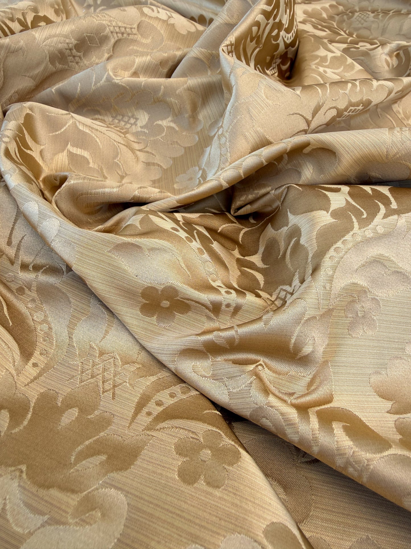 0.76 yards High End Veranda Renaissance Damask 100% Silk Pale Yellow Gold