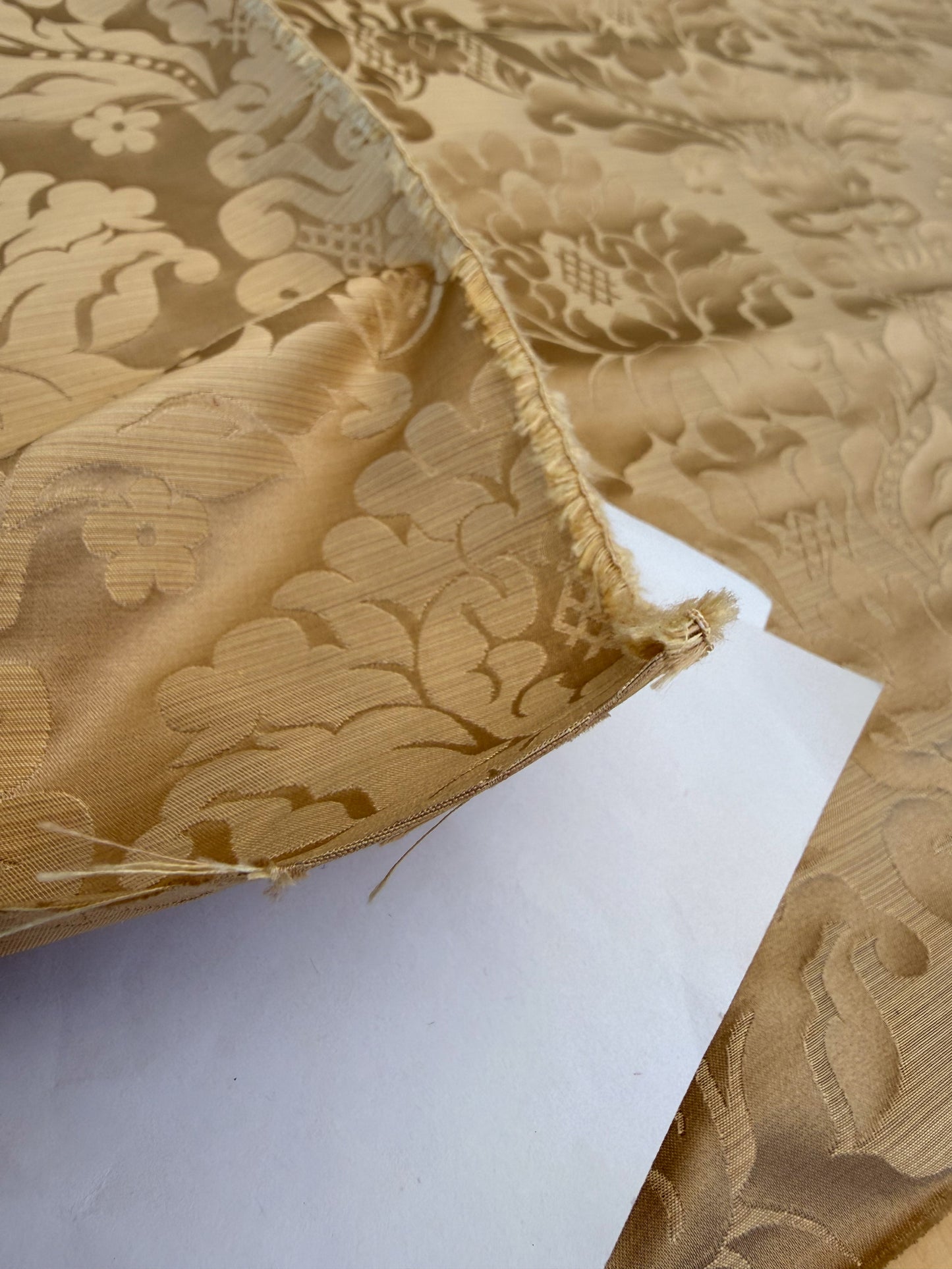 0.76 yards High End Veranda Renaissance Damask 100% Silk Pale Yellow Gold
