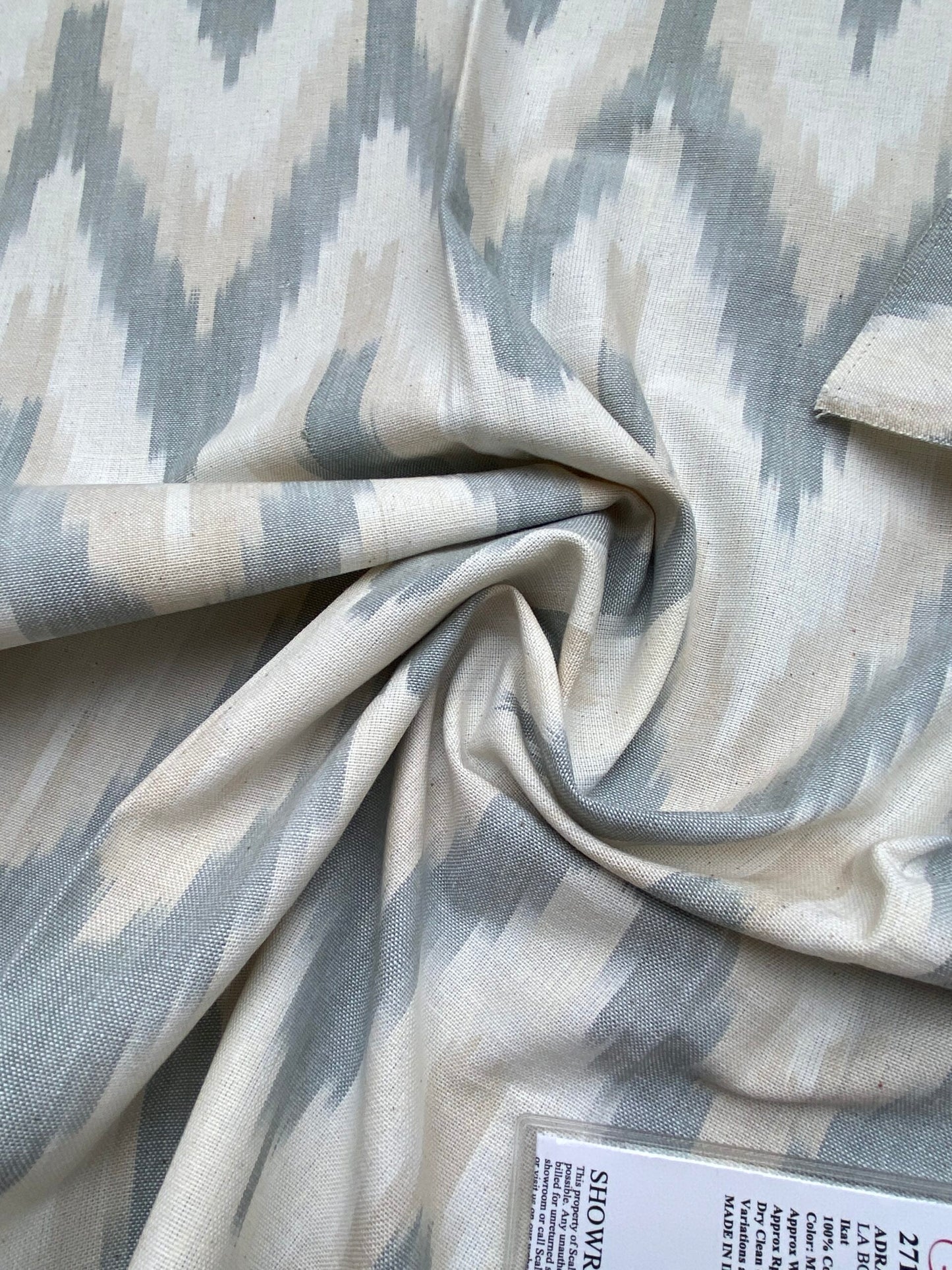 6 Berkbox77 Square Printed Fabrics by Scalamandre Adras Ikat Weave Mineral Gray White Beige Cotton MSRP USD150/y
