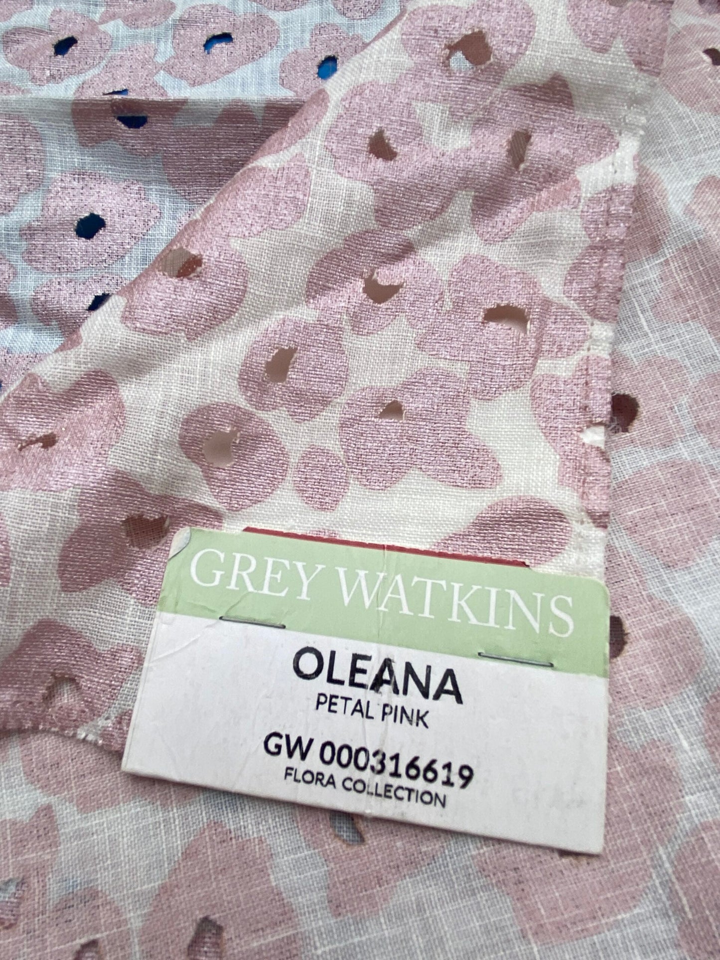 10 Berkbox77 Square Printed Fabrics by Grey Watkins Oleana Petal Pink White Sheers Floral Linen MSRP USD516/y