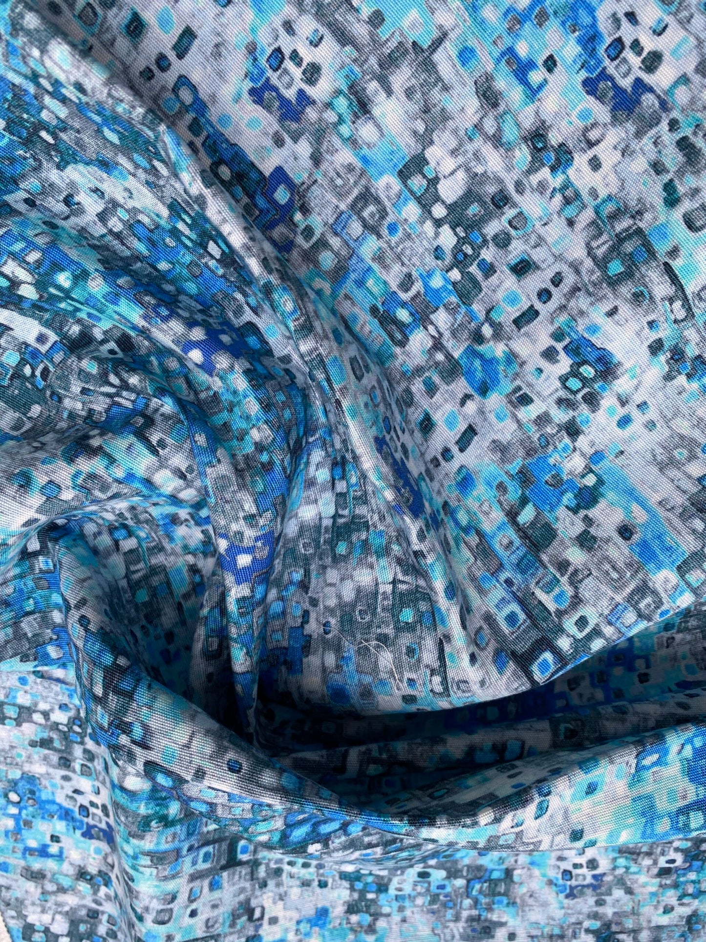 18 Berkbox77 Square Printed Fabrics by Grey Watkins Anantara Reef Blue Marine Abstract Linen Cotton 34" x 25" MSRP USD 318/Y