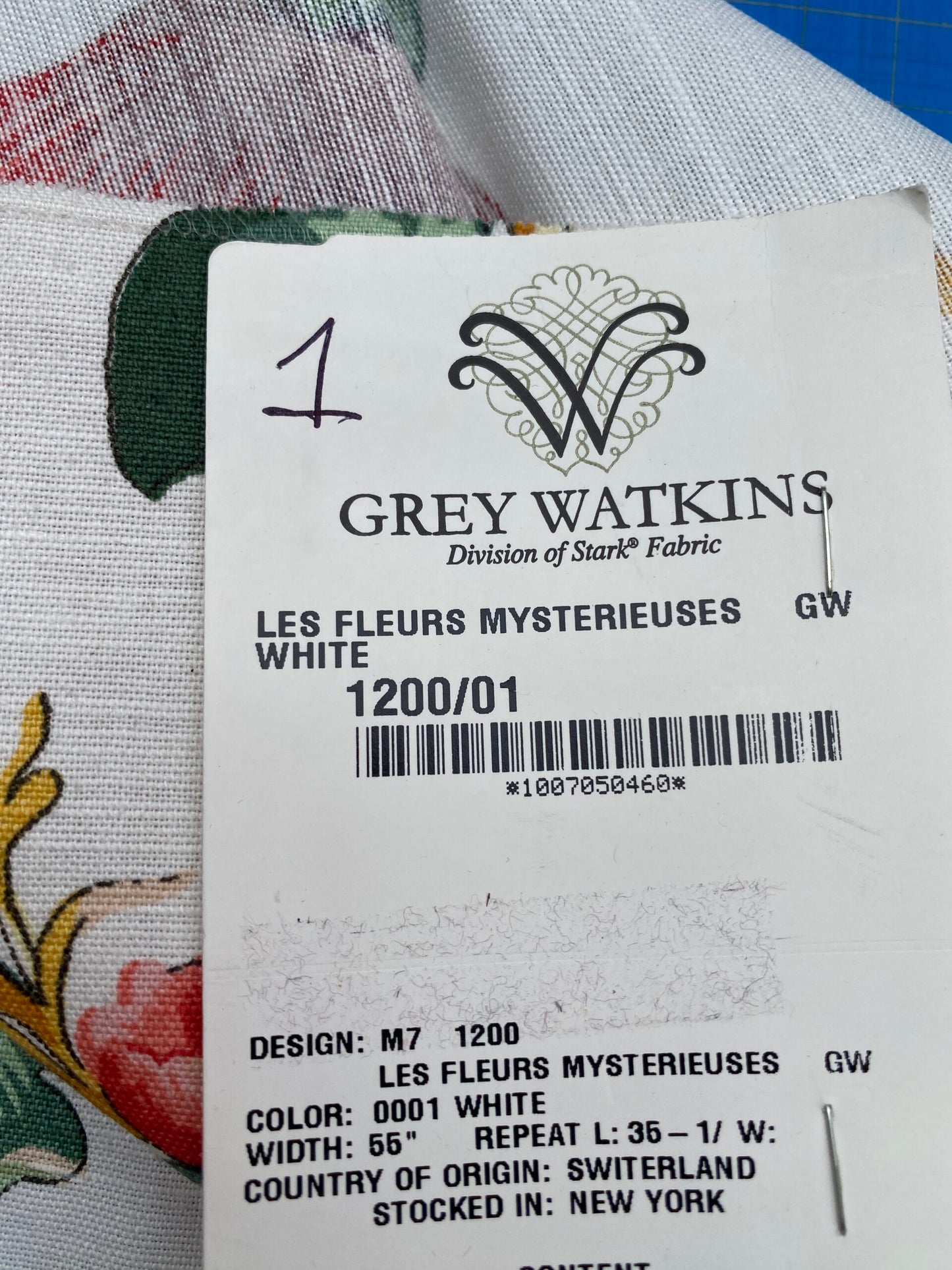 20 Berkbox77 Square Printed Fabrics by Grey Watkins Les Fleurs Mysterieuses Multi Color on White Floral Cotton Linen MSRP USD 784/Y