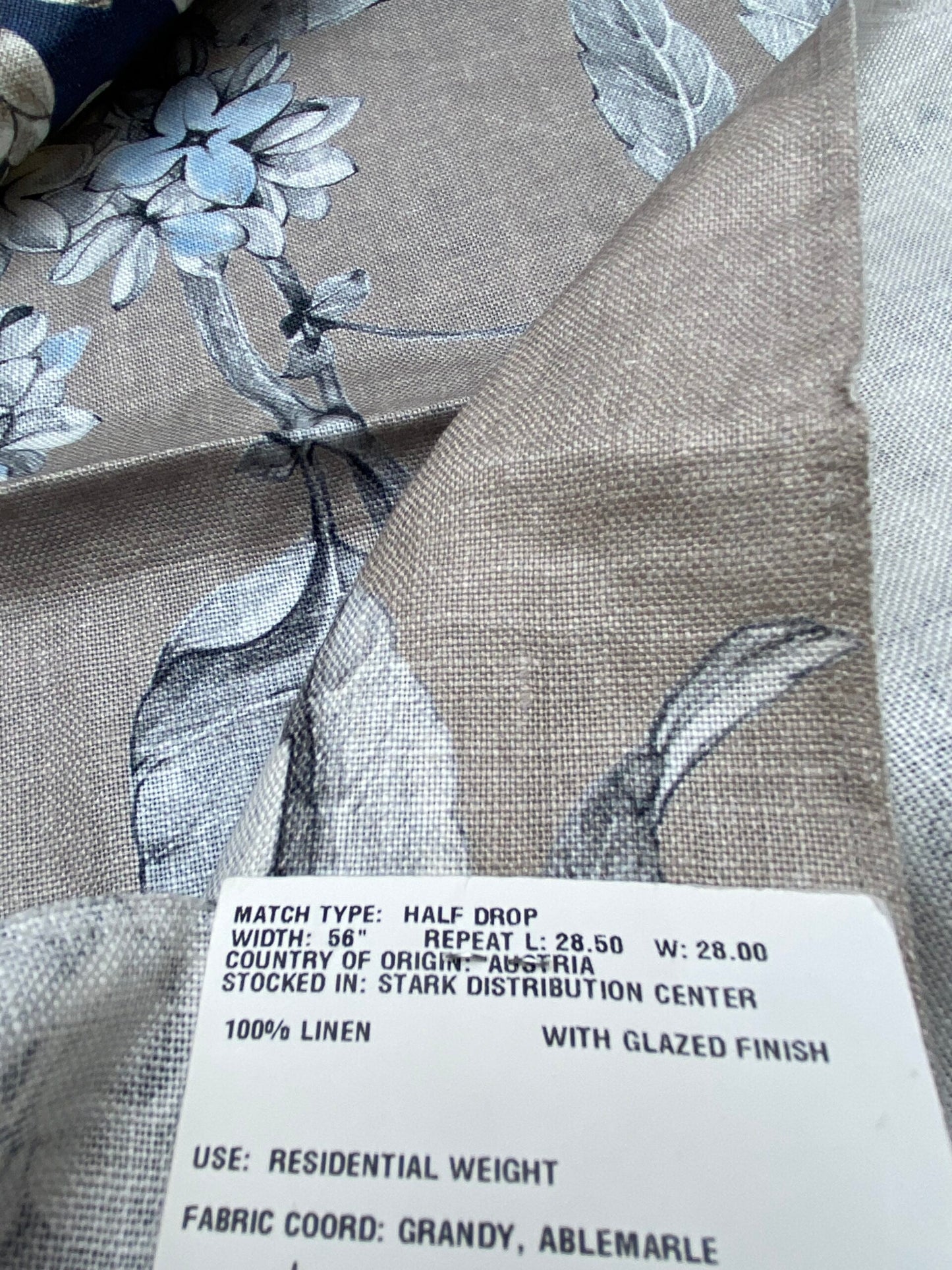 26 Berkbox77 Square Printed Fabrics by Grey Watkins Merrimon Linen Gray Floral 33" x 27"  MSRP USD 300+/Y