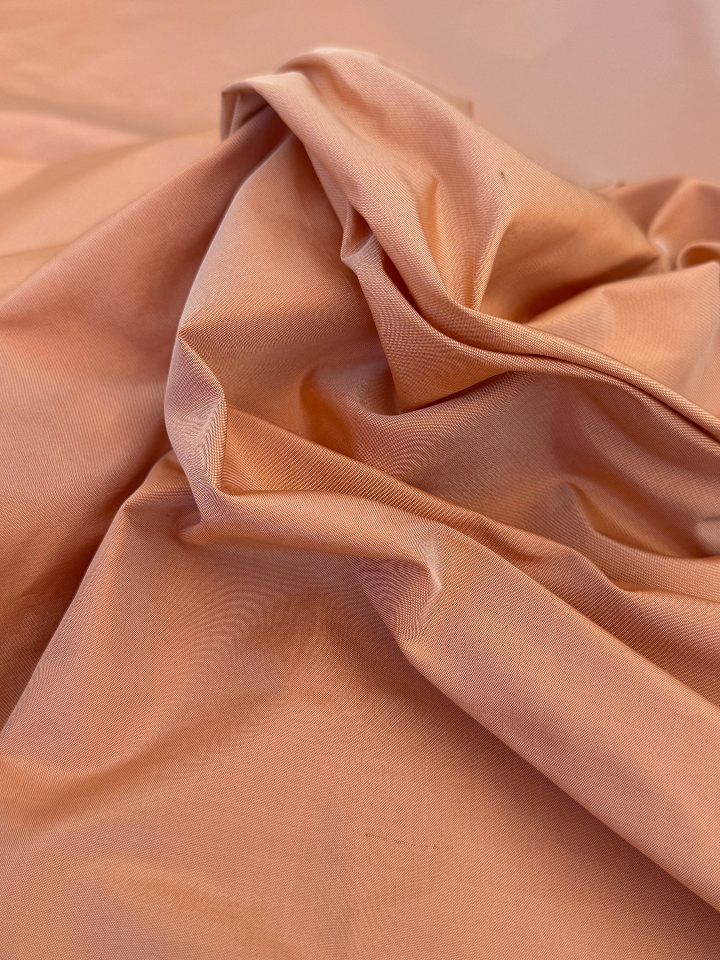 Scalamandre 100%silk Taffeta Juicy Peach Pink Orange With Silver Shot - By The Yard