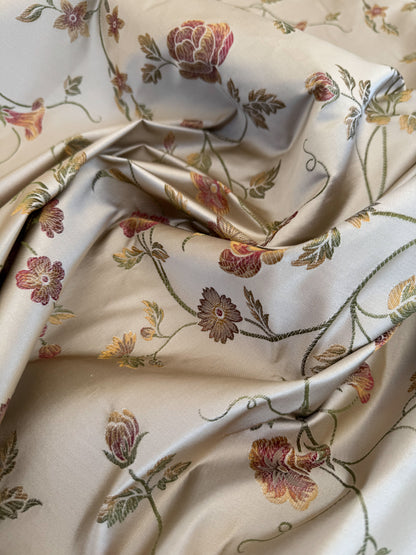 BY Yard Kravet Villa Carlotta Pongee 100% silk Lampas Chinoiserie Peony Rose Vine Pale Gold MSRP USD 354/Y