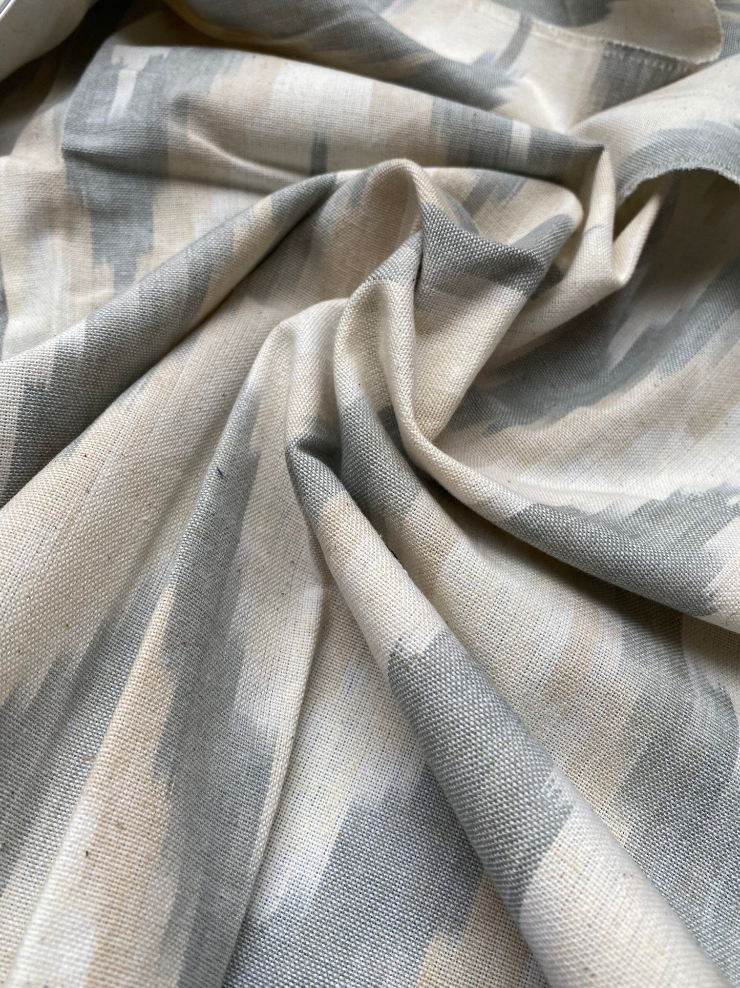 40 Berkbox77 Square Printed Fabrics by Scalamandre Adras Ikat Weave Mineral Gray White Cotton Chevron MSRP USD 150/y