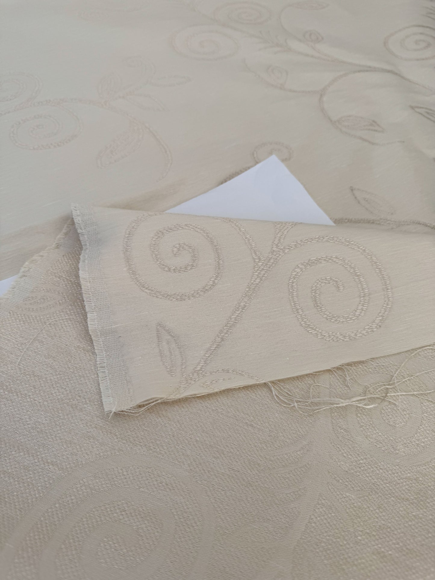 By Yard Scalamandre Soren Ivory White Modern Scandinavian Crewel Foliage Vine Linen MSRP USD 312/Y