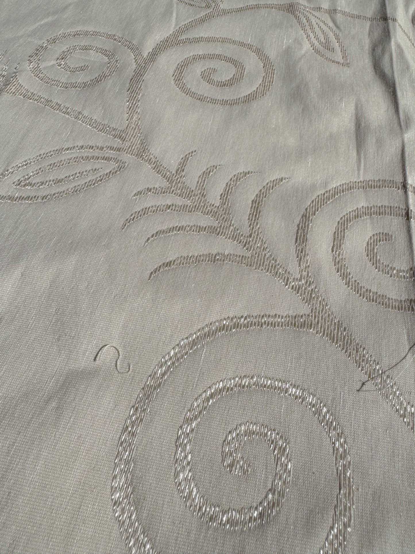 By Yard Scalamandre Soren Ivory White Modern Scandinavian Crewel Foliage Vine Linen MSRP USD 312/Y