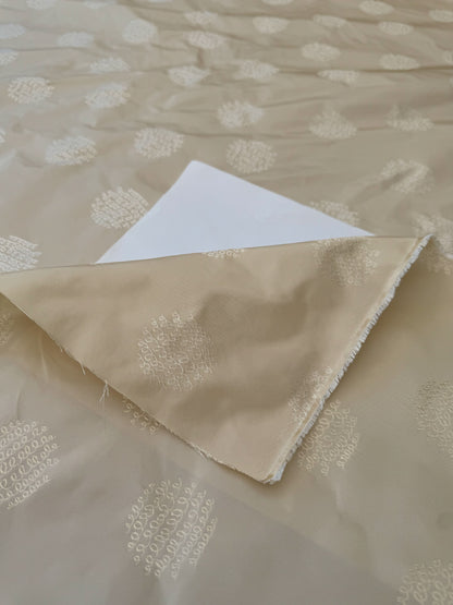 By Yard  100% Silk Damask Loop Doodle "vanilla" Ecru Beige Cream MSRP USD 200+/Y