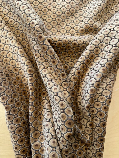 Scalamandre Florence II Cafe  Brown Dots Circle Geometric MSRP USD492/y