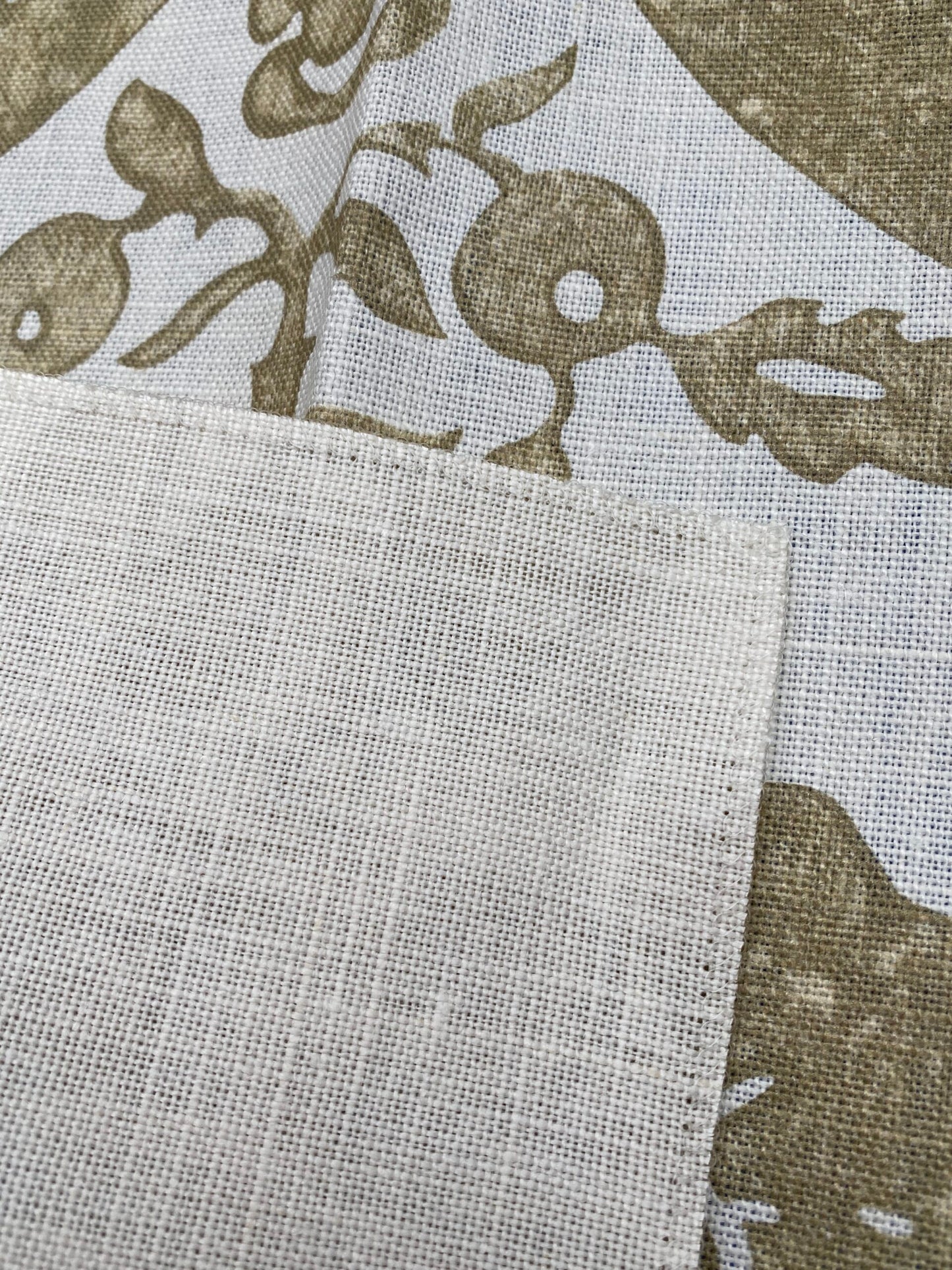48 Berkbox77 Square Printed Fabrics by Scalamandre Luciana Damask Print Linen Beige White MSRP USD 346/yard