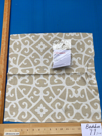 50 Berkbox77 Square Printed Fabrics by Scalamandre Anshun Lattice Sand Linen Beige White MSRP USD 370/yard