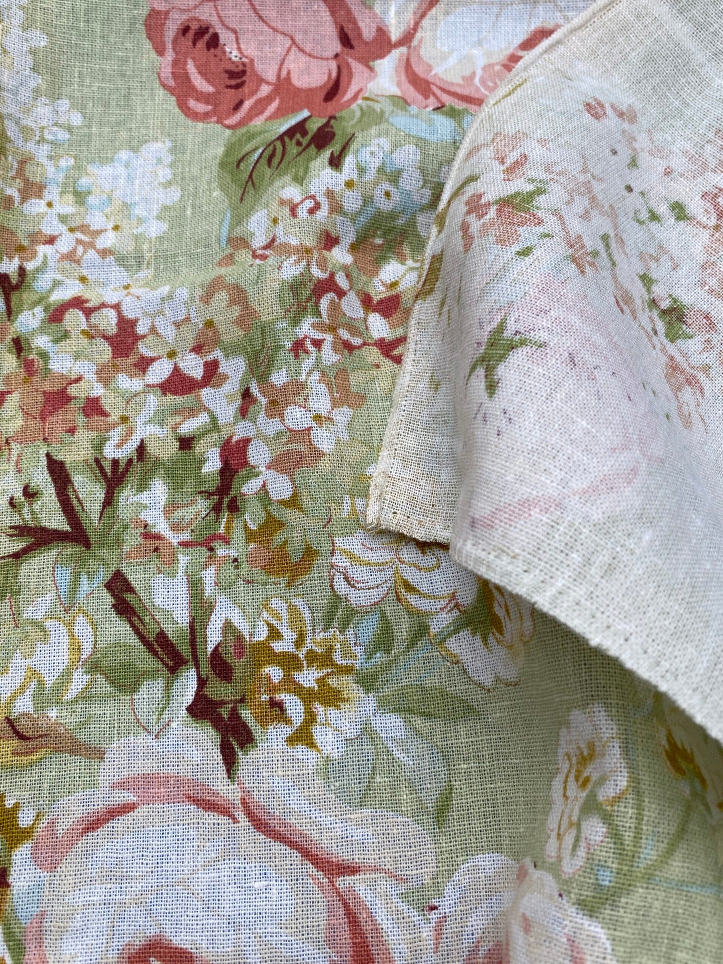 53 Berkbox77 Square Printed Fabrics by Old World Weavers Vivian Print Spring Green Floral MSRP USD 300+/yard
