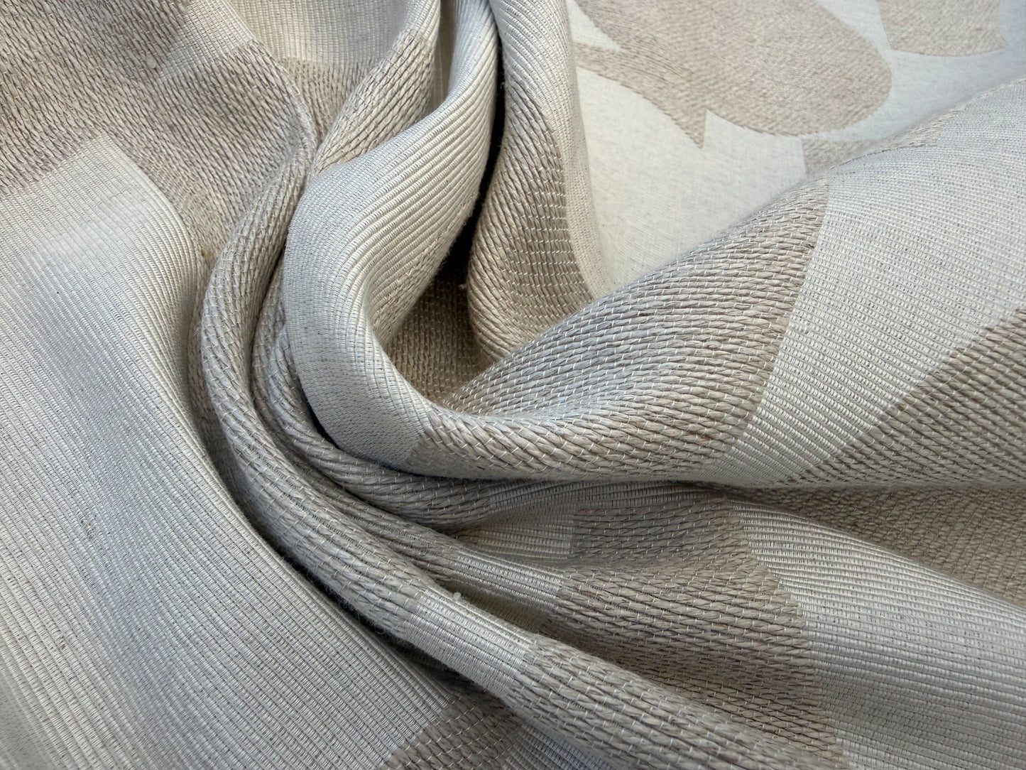 1.1 yards Scalamandre Lelievre Stabile Galet Geometric Large Jacquard Gray Linen Cotton
