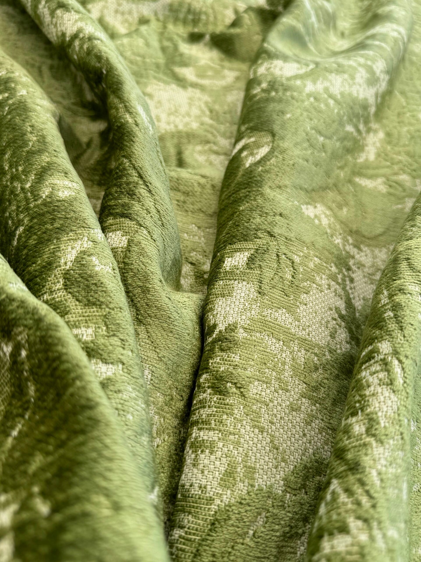Scalamandre Amadeus Grass Green Damask Floral MSRP USD188/y