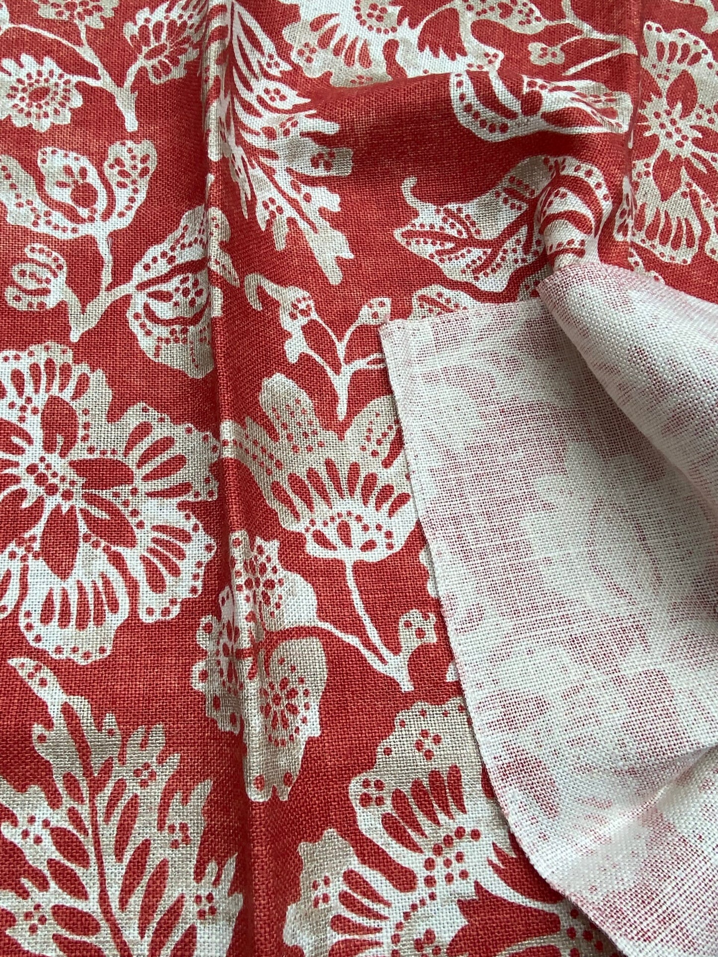 70 Berkbox77 Square Printed Fabric by Scalamandre Calais Linen Print Coral Red White Floral MSRP 300+/y