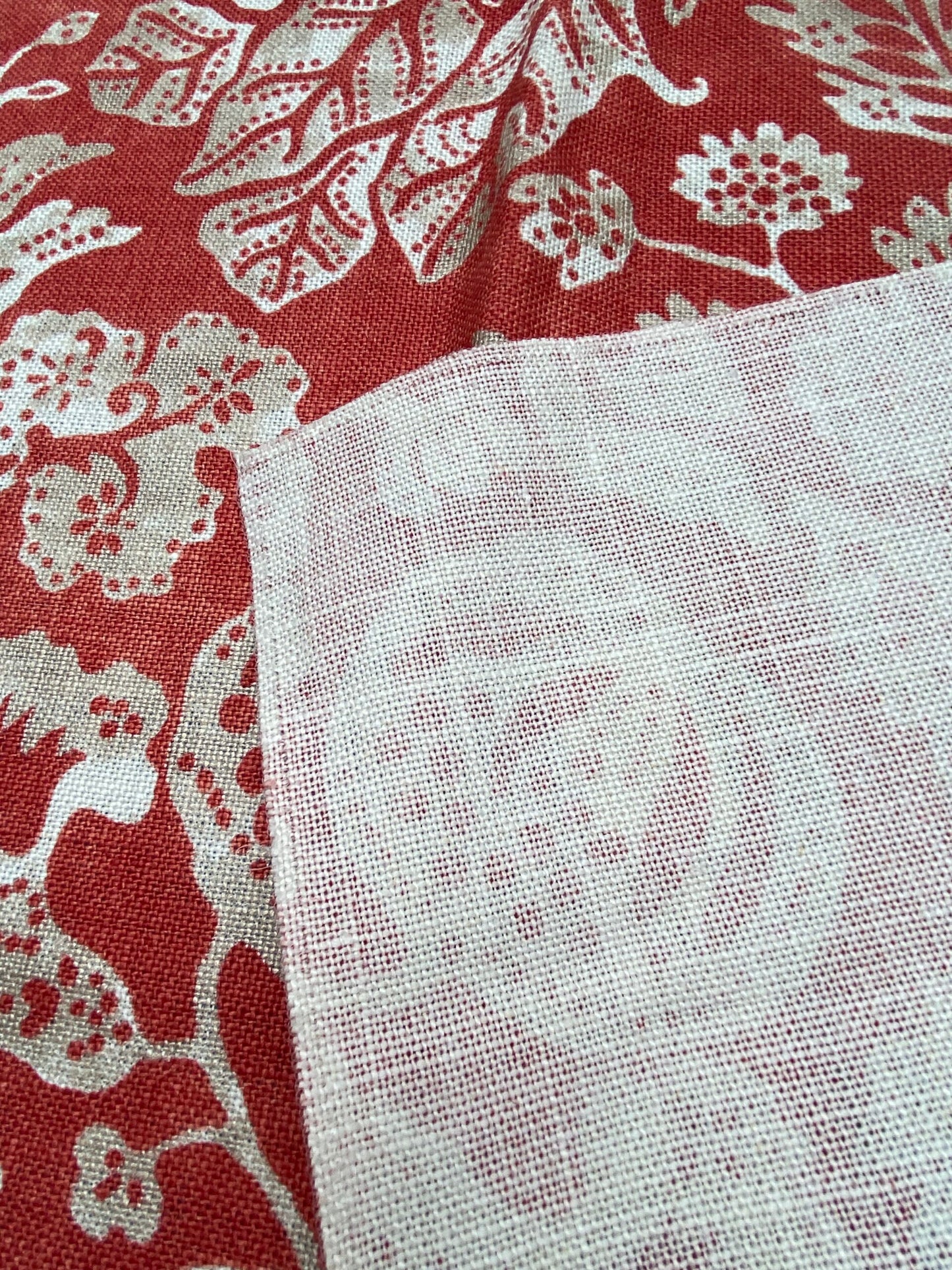 71 Berkbox77 Square Printed Fabric by Scalamandre Calais Linen Print Coral Red White Floral MSRP 300+/y