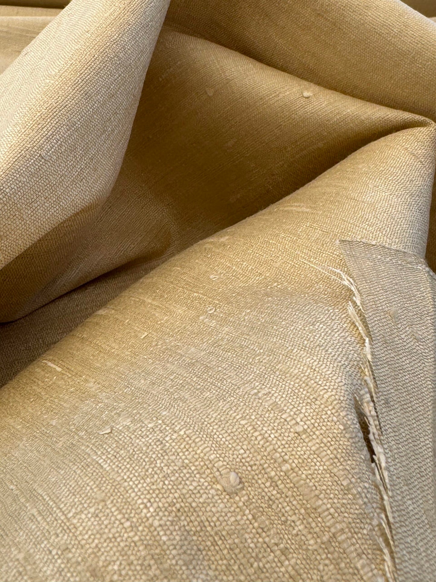 Scalamandre Vienne Texture Natural Beige Silk Solid  Texture MSRP USD 276/y