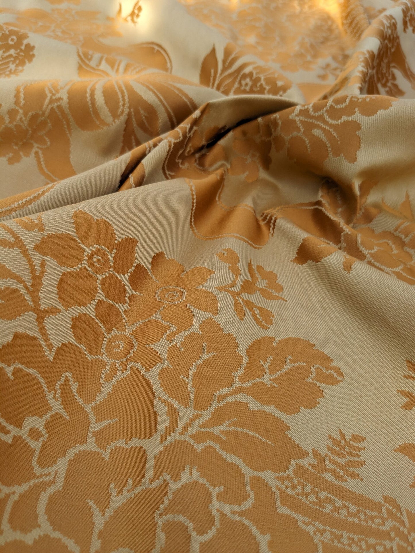 Scalamandre Tassinari & Chatel Marivaux Safran Orange Saffron Red French Court Silk Lampas Neoclassism Flower Basket MSRP USD690/y