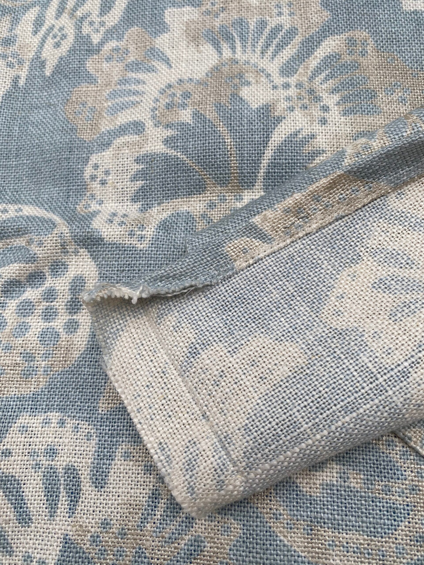 82 Berkbox77 Square Printed Fabric by Scalamandre Calais Linen Print Sky Blue White Floral 1.2y x 53" MSRP 300+/y