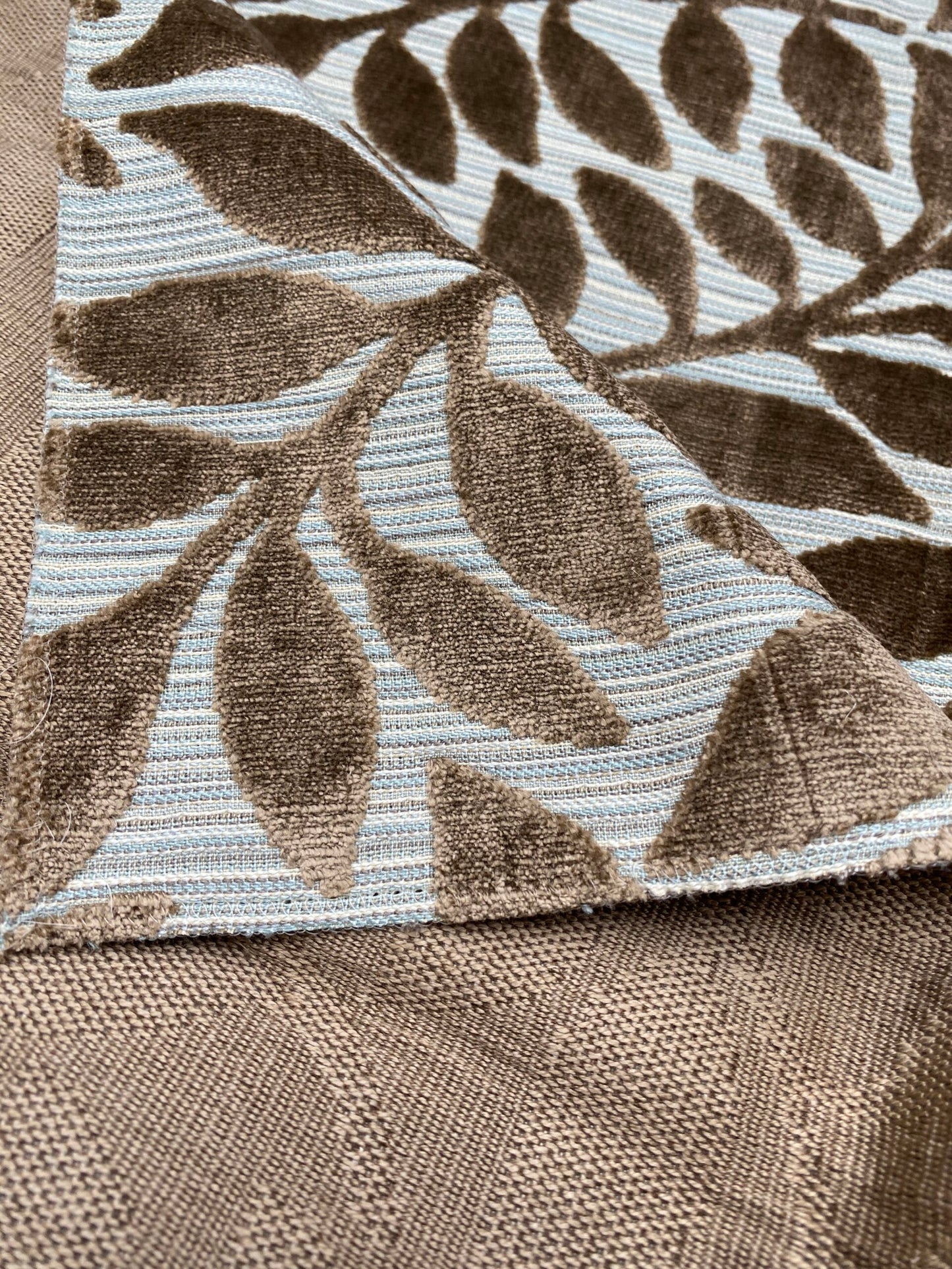 2 Berkbox78 Square Velvet by Scalamandre Argento Aqua/Taupe Cut-Velvet Leaves Brown MSRP USD 380/y