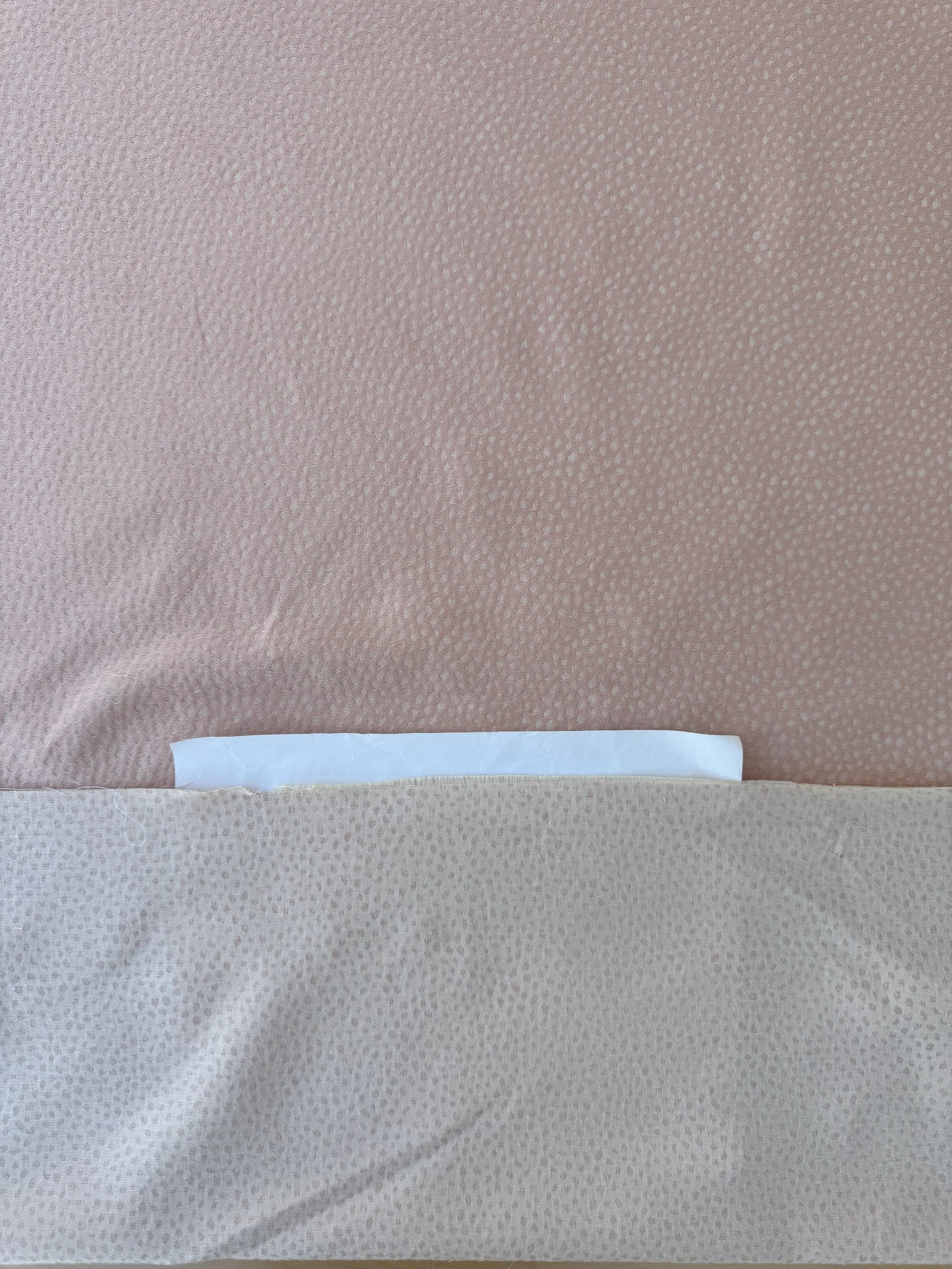 Robert Allen Beacon Hill Speckled Petal Silk Cotton Cashmere Blend in Peach Pink Small Texture