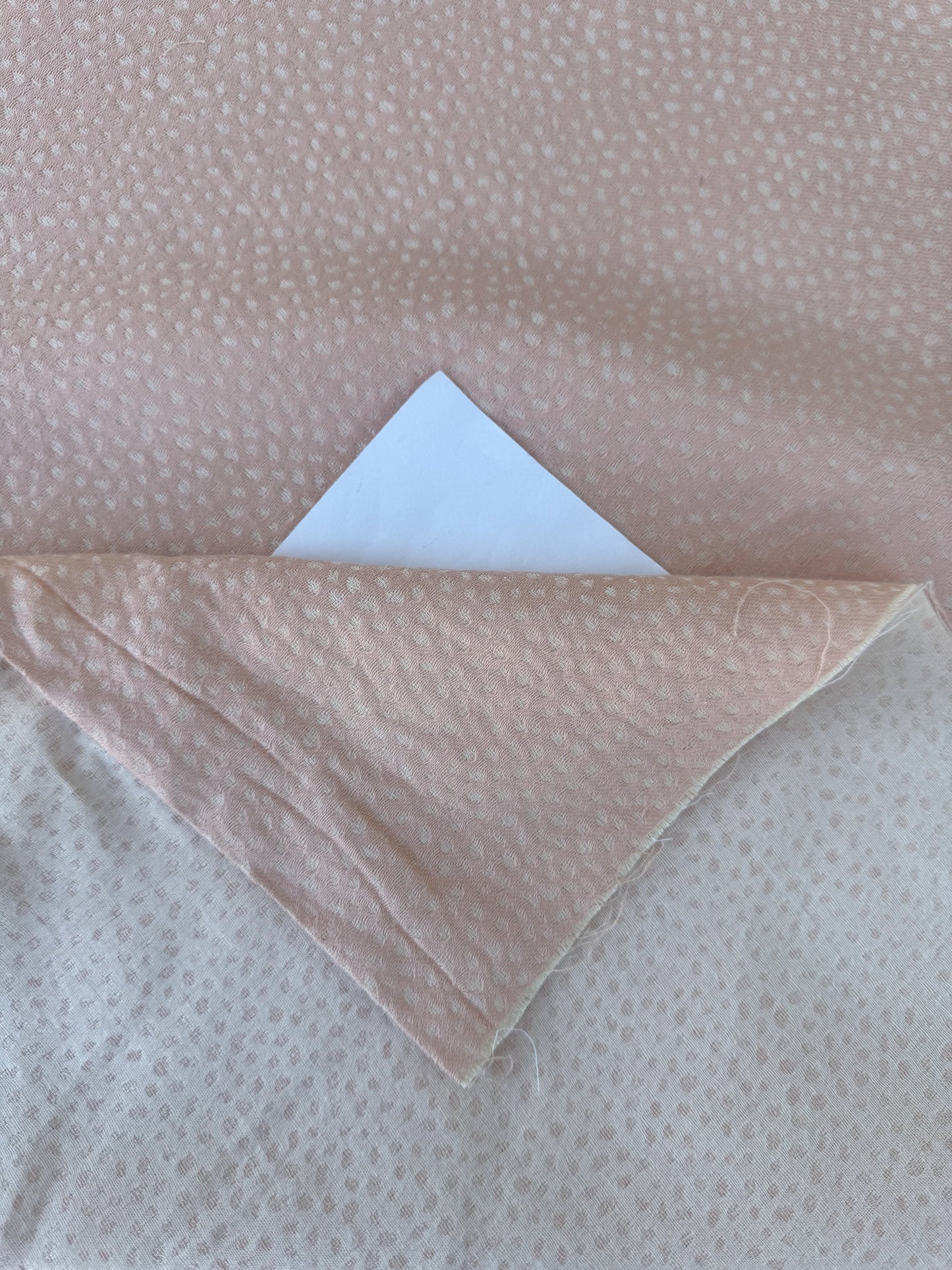 Robert Allen Beacon Hill Speckled Petal Silk Cotton Cashmere Blend in Peach Pink Small Texture