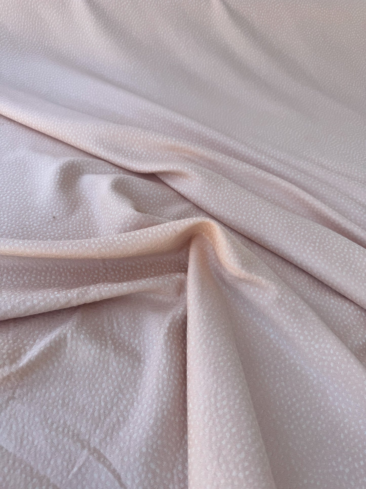 Robert Allen Beacon Hill Speckled Petal Silk Cotton Cashmere Blend in Peach Pink Small Texture