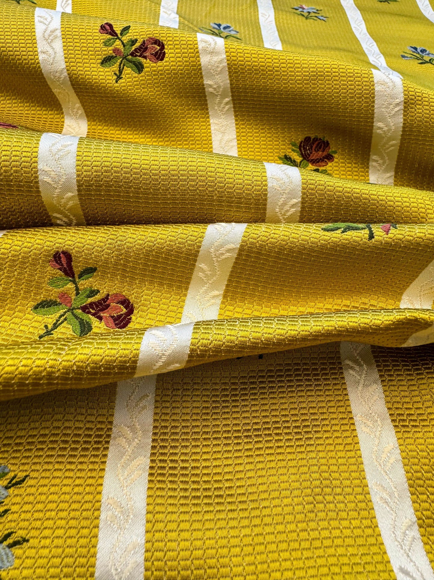 Scalamandre Old World Weavers Furetto Yellow Floral Stripe Yellow White Pink Blue Petite Flower Silk MSRP USD 1180/y