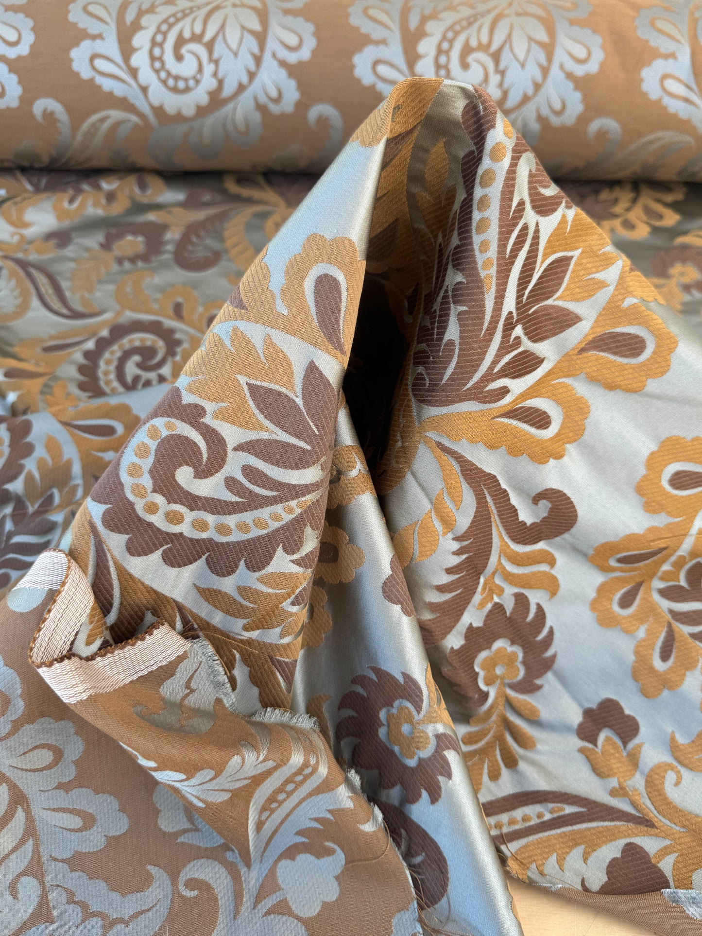 Robert Allen Beacon Hill Portovenere Ocean Blue Brown Gold Copper Silk Lampas Large Pomegranate Paisley Acanthus MSRP USD300+