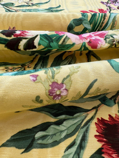 Scalamandre Nosegay Yellow Red Green  Floral Botanical Foliage MSRP USD 316/y