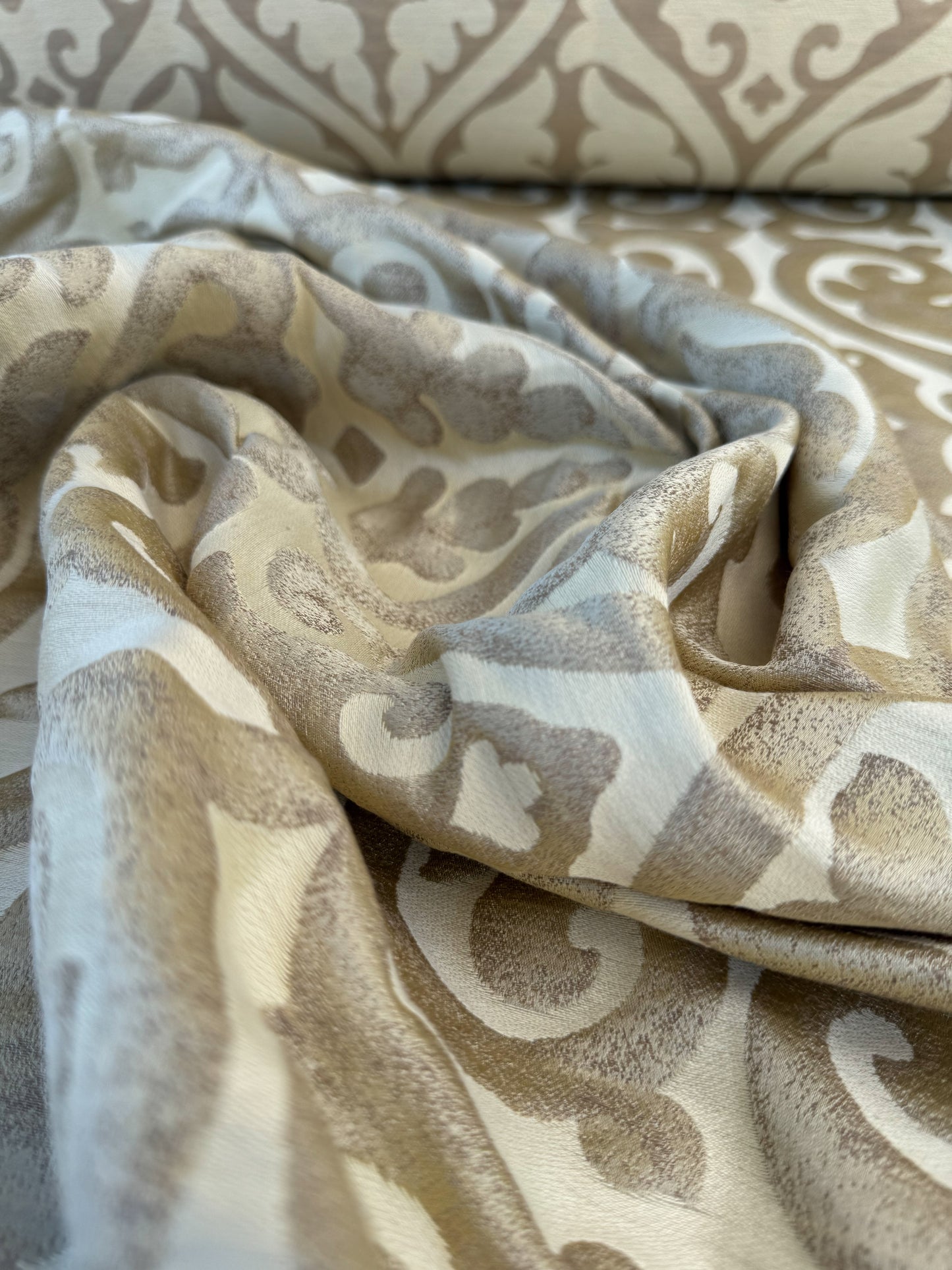 Beacon Hill Robert Allen Topiary Scroll Yellow Lotus Silk Damask Heart Shaped Yellow Gold Brown Metallic Silk and Linen