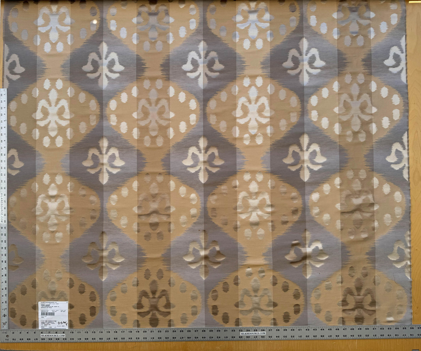 Scalamandre Angel of Longevity cameo/grey /taupe Diamond Ogee Ikat MSRP USD 306/y