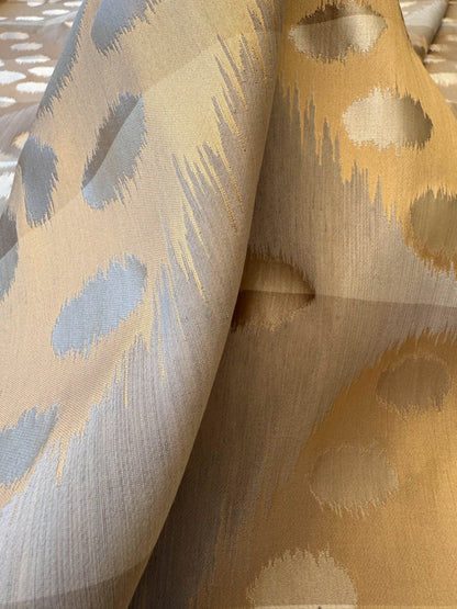 Scalamandre Angel of Longevity cameo/grey /taupe Diamond Ogee Ikat MSRP USD 306/y