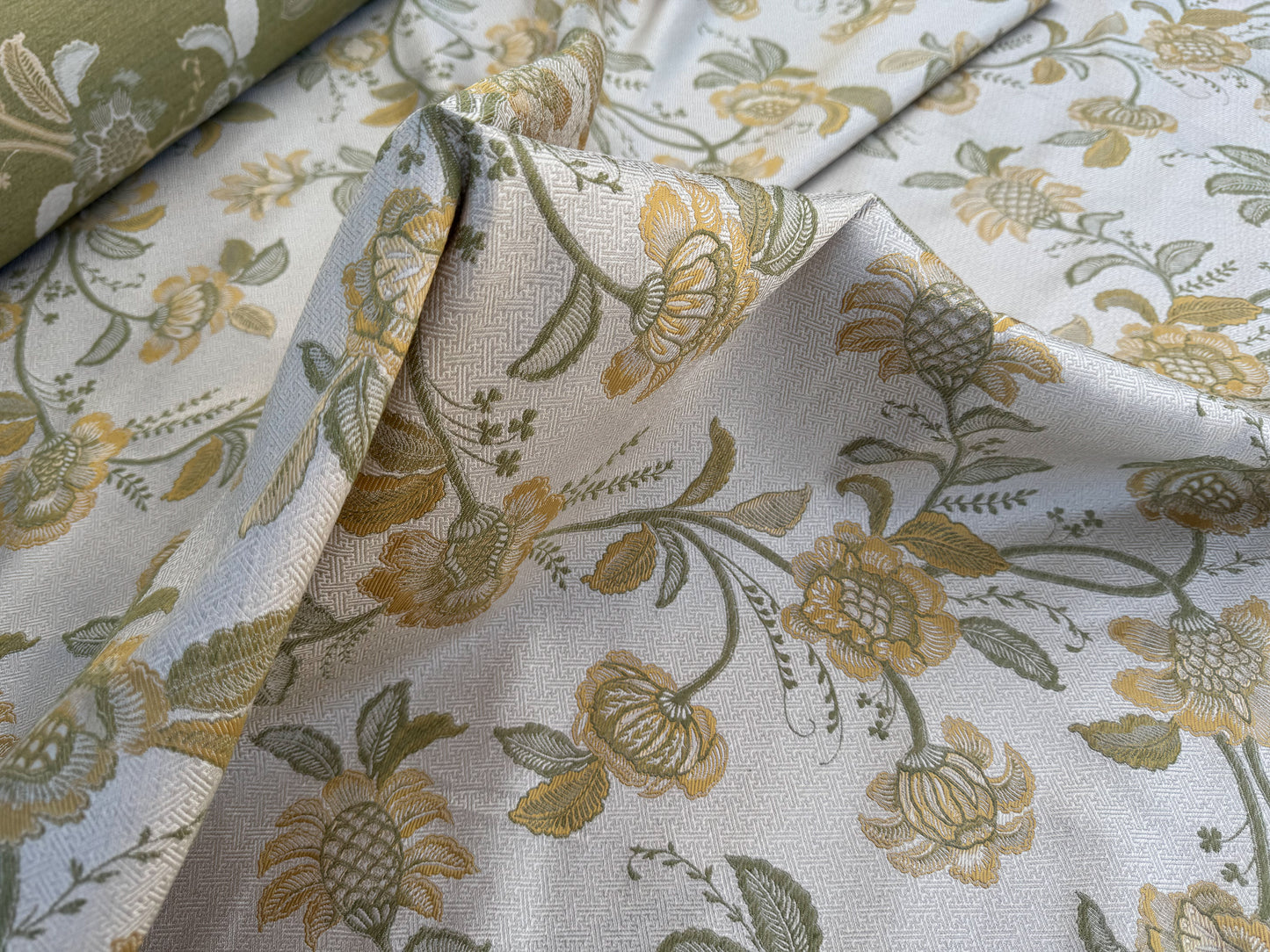 Beacon Hill Pennine Leaf Green Gold Yellow Classy Jacobean Botanical Silk and Linen Lampas MSRP USD195