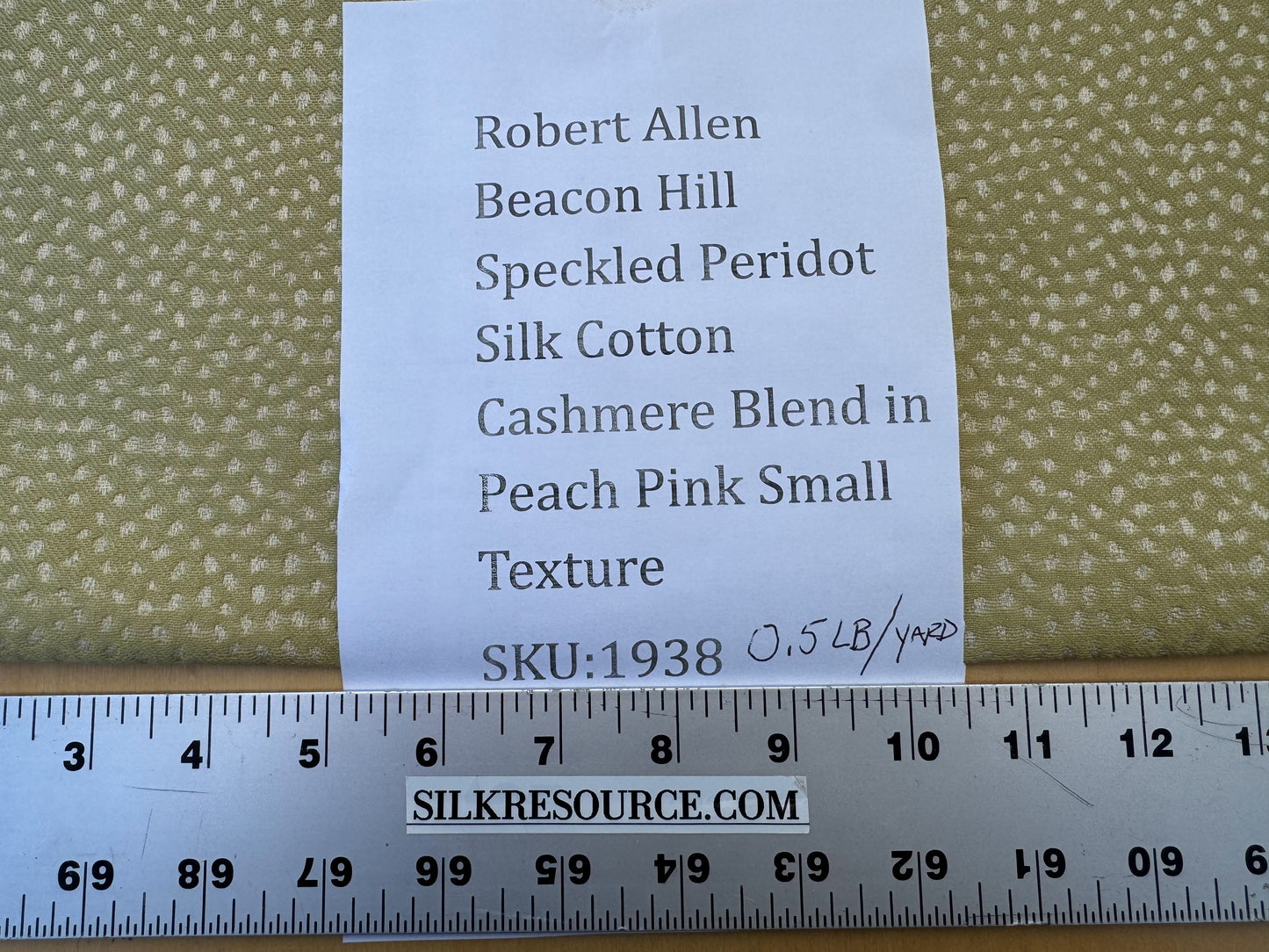 Robert Allen Beacon Hill Speckled Peridot Silk Cotton Cashmere Blend in Pale Green Silver Small Texture