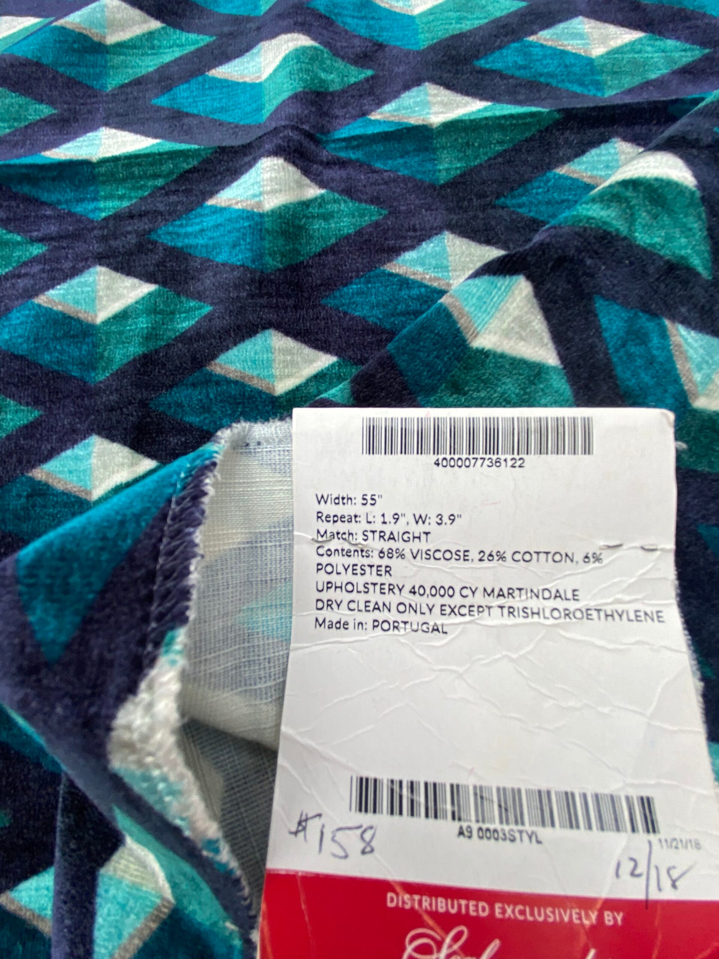 8 Berkbox79 Square Velvet by Aldeco Stylish Velvet Emerald Reflections MSRP USD400+/y