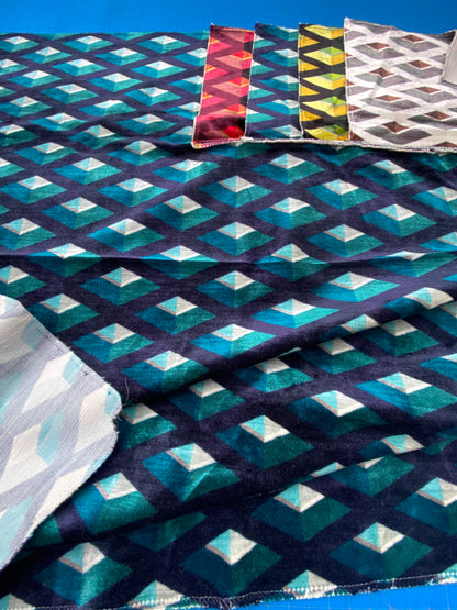 8 Berkbox79 Square Velvet by Aldeco Stylish Velvet Emerald Reflections MSRP USD400+/y