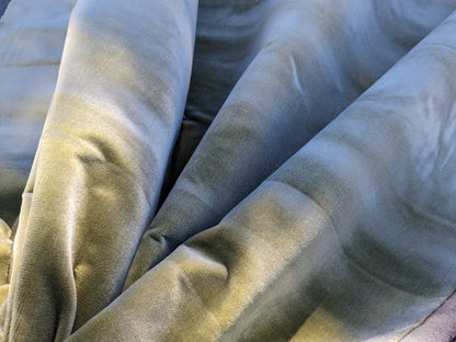 Scalamandre Folio Thyme Green Superb Silk Velvet With Cuddly Silk Pile Yet Durable brown MSRP USD 566/y