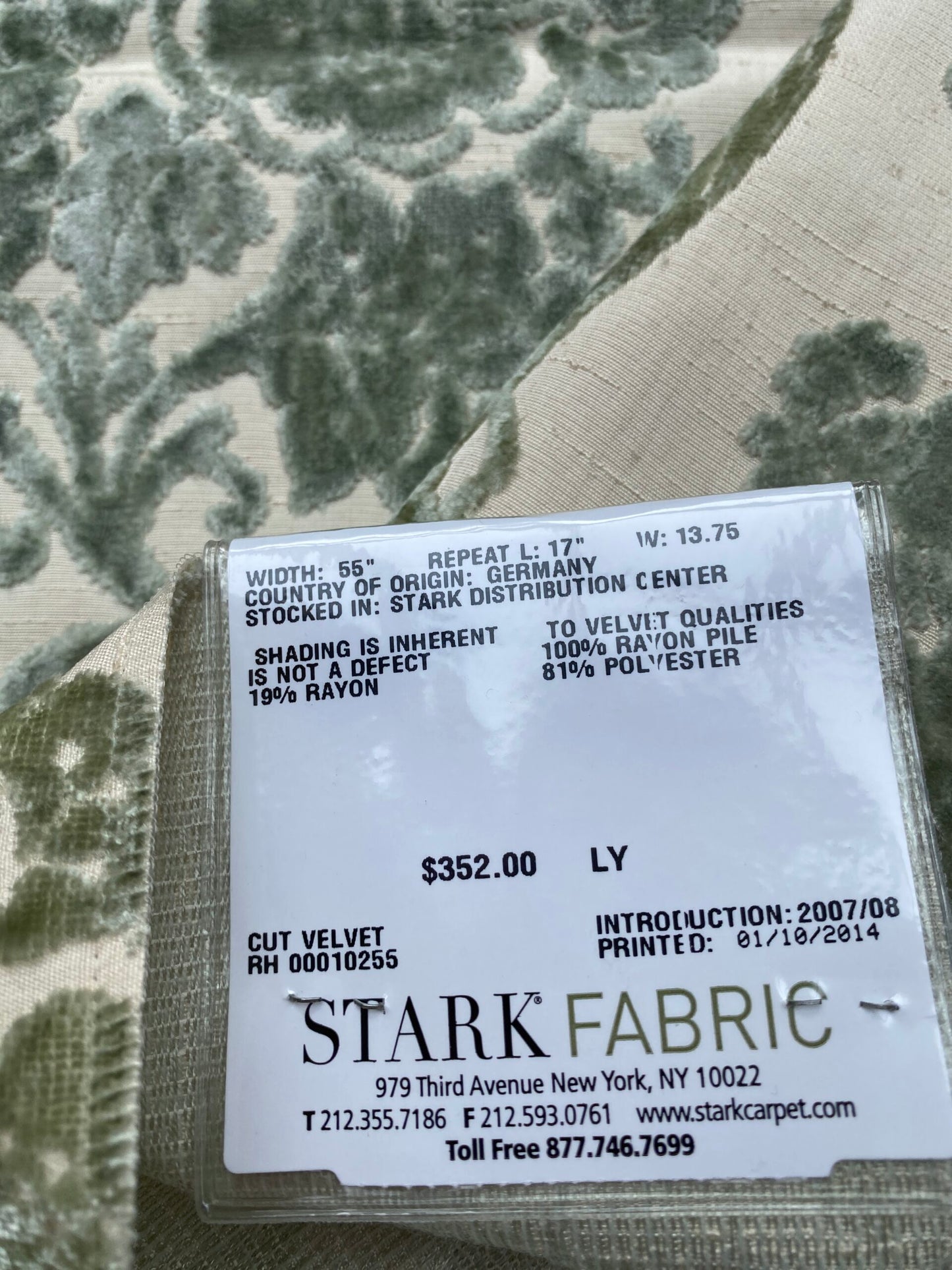 6 Berkbox80 Square Velvet by Grey Watkins Riggato Graziella Jade MSRP USD470/y