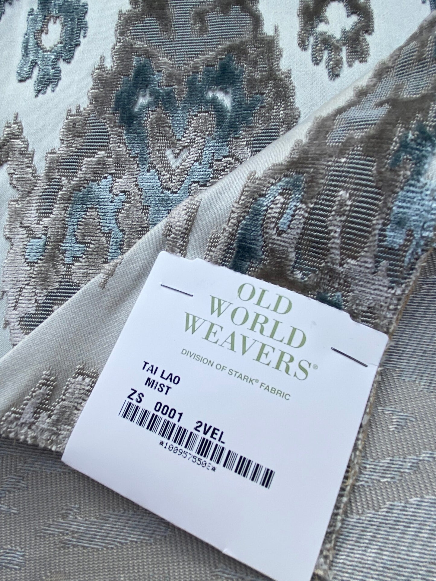 18 Berkbox80 Square Velvet by Old World Weavers Tai Lao Mist  Art Deco Blue White Cream MSRP USD532/y