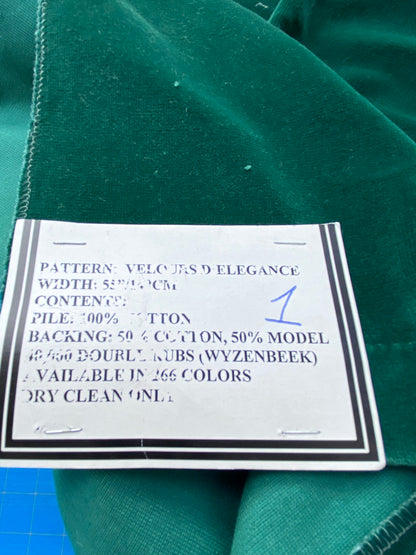 1 Berkbox81 Square Velvet Velours Elegance Green Solid  Cotton 33"x 25" MSRP USD 300+/y